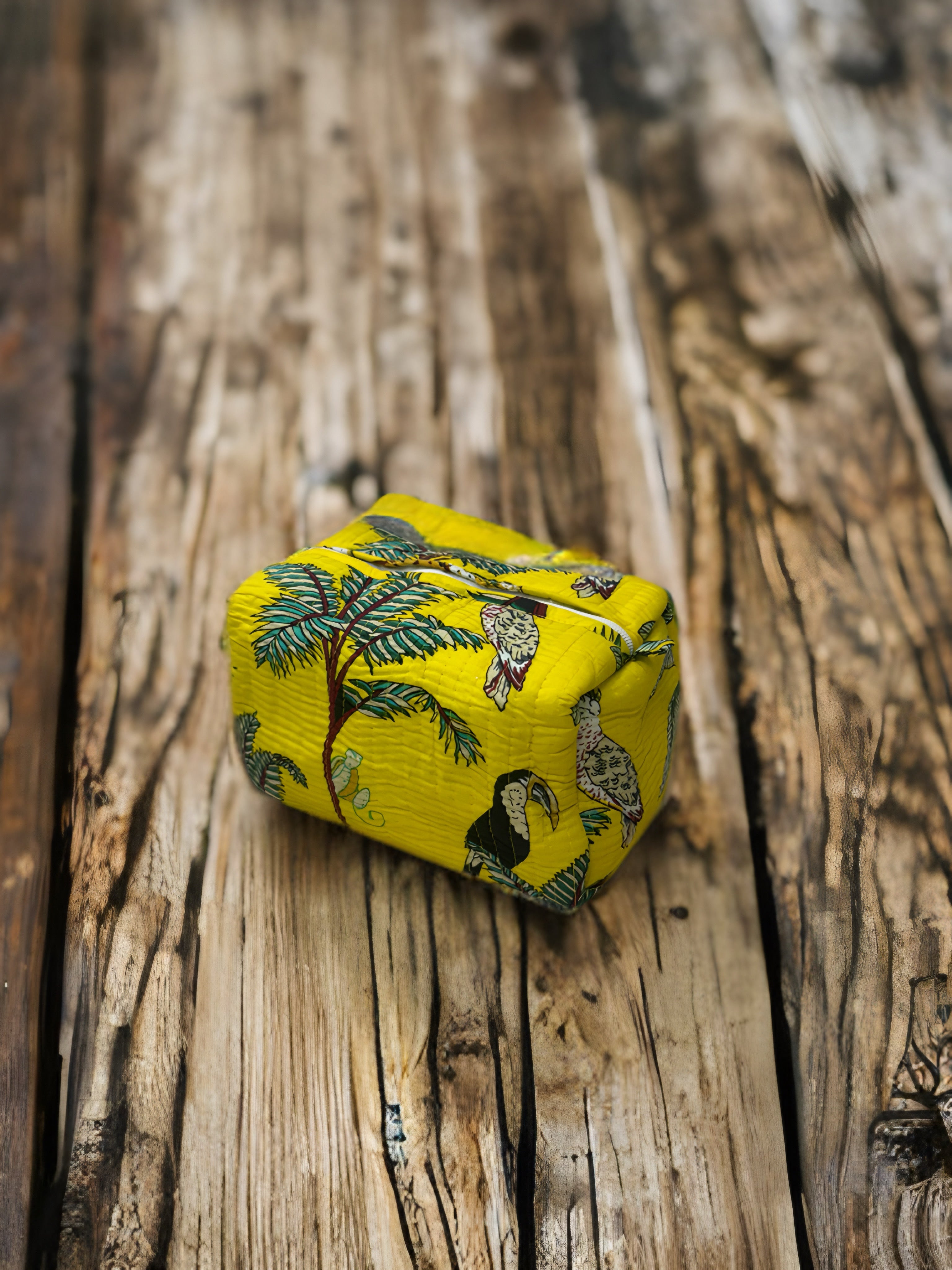 Yellow Tropical Jungle Print Quilted Travel Bag Set