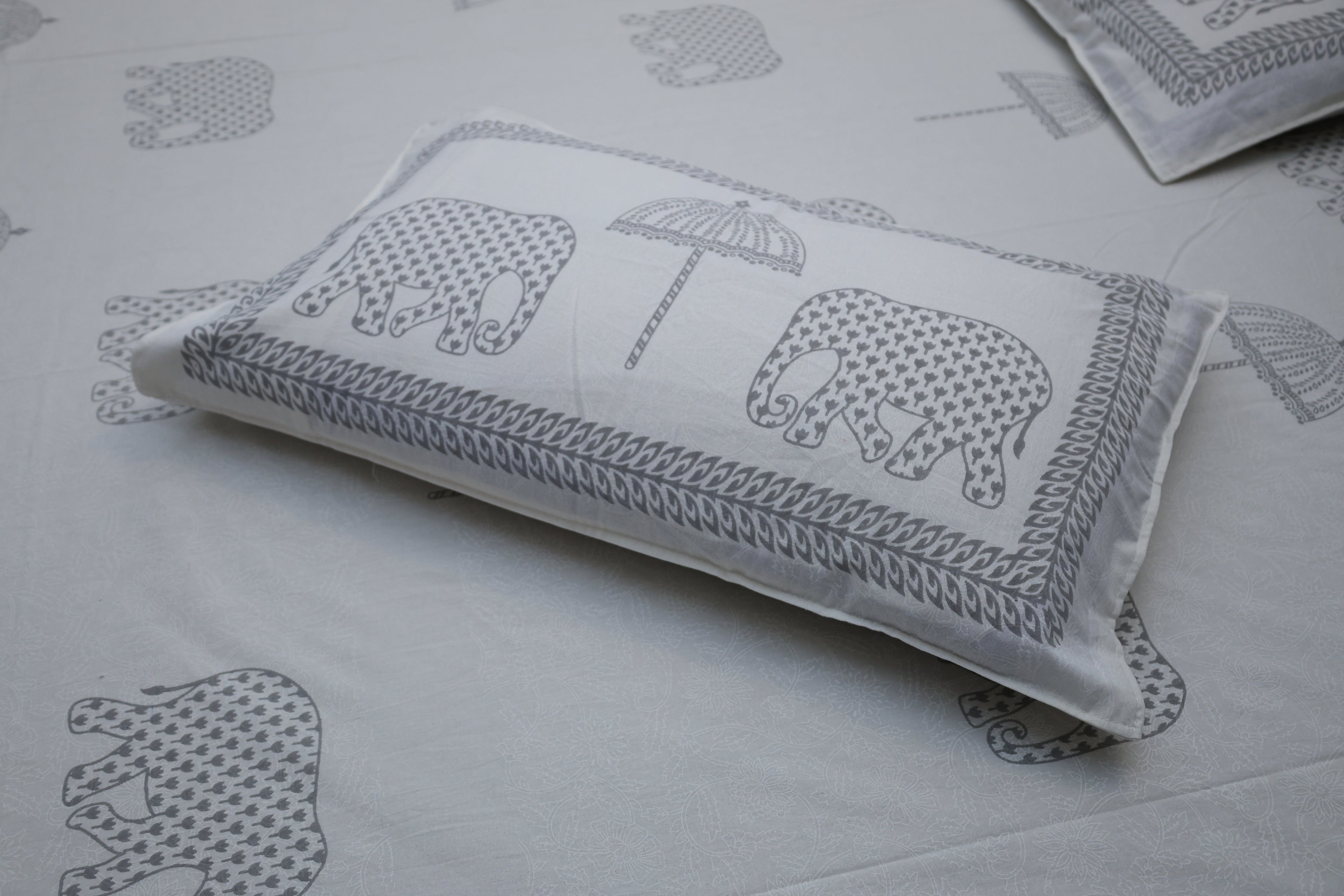 Grey Elephant & Umbrella Print Cotton Bedsheet with Pillow Covers – Double Bed Sheet