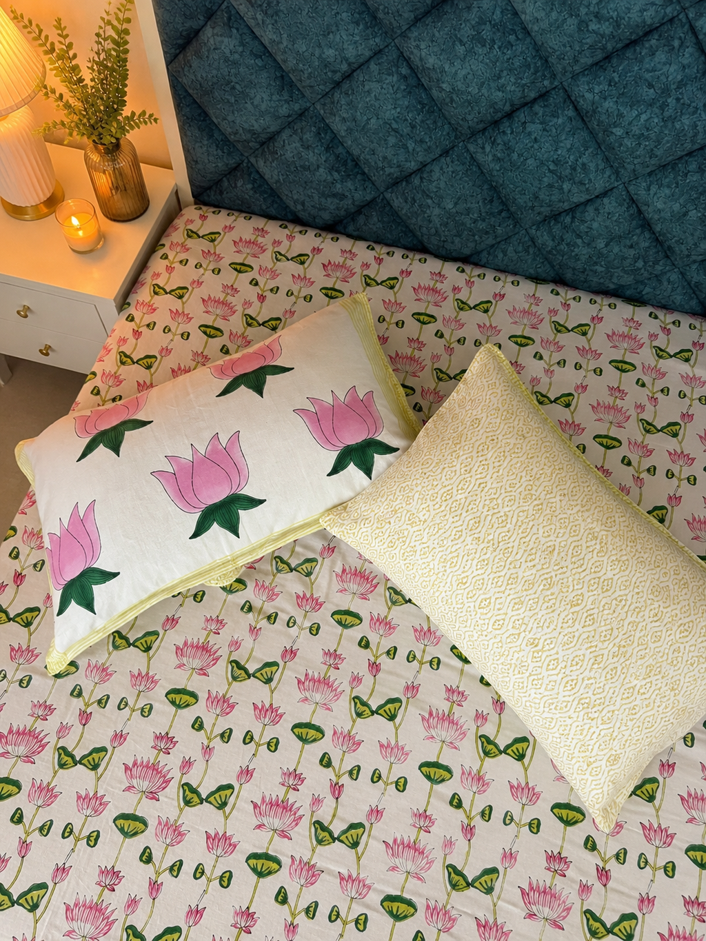 Kamal Kunj Handblock print cotton bedsheet with pillow covers - Queen/king size
