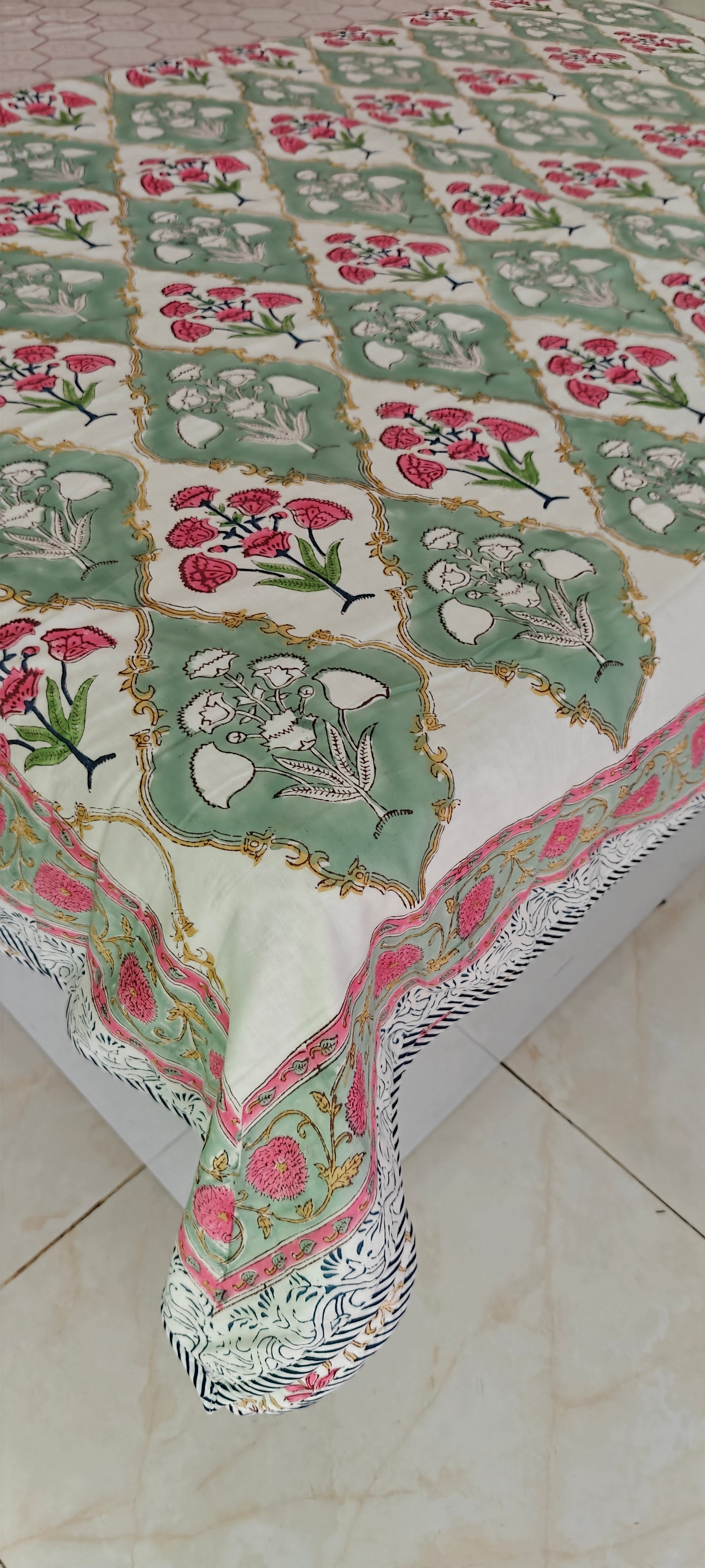 Red & Green Vine Hand Block Cotton Mulmul Reversible Dohar Double Bed