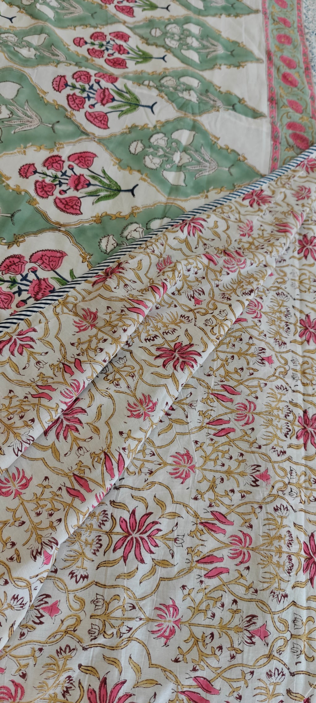 Red & Green Vine Hand Block Cotton Mulmul Reversible Dohar Double Bed