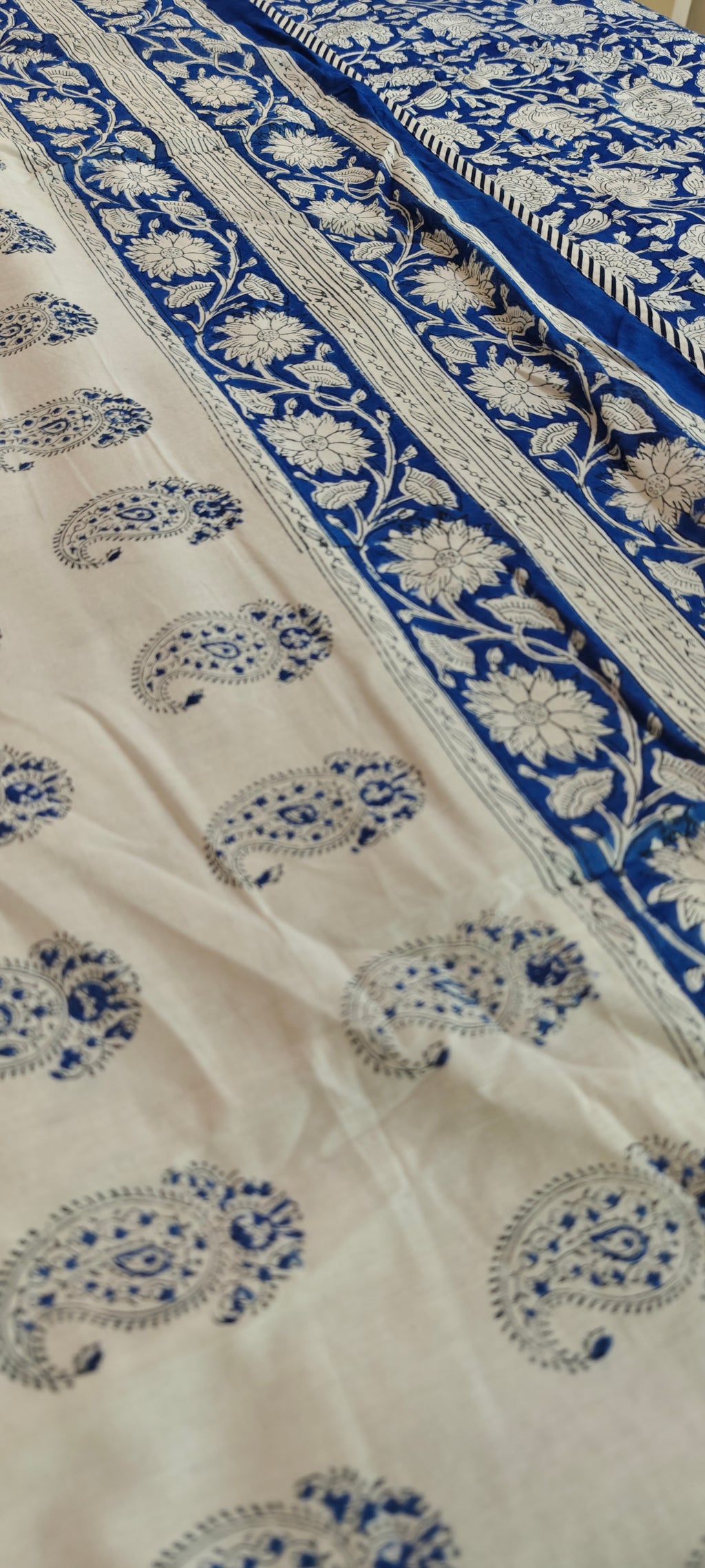 White & Indigo Paisley Floral Hand Block Cotton Mulmul Reversible Dohar Double Bed
