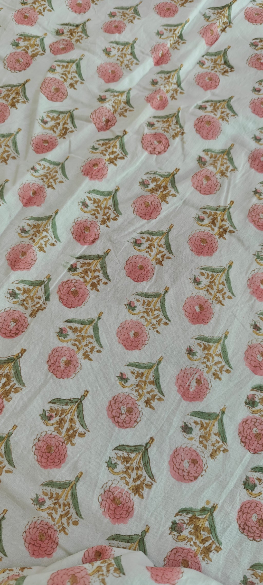 White & Pink Floral Buta Hand Block Cotton Mulmul Reversible Dohar