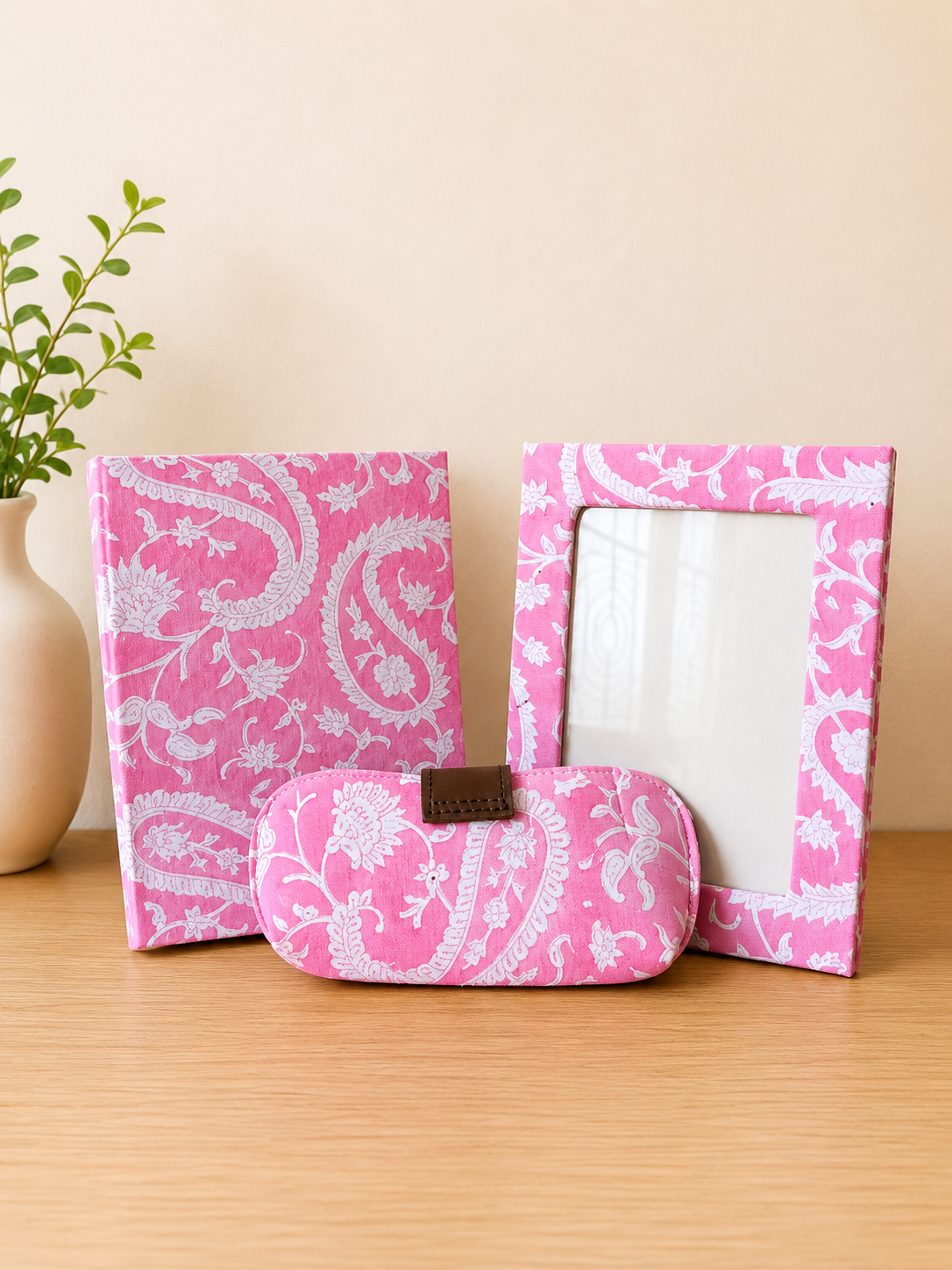 Premium Handcrafted Pink Bloom Gift Set – Handcrafted Everyday Essentials