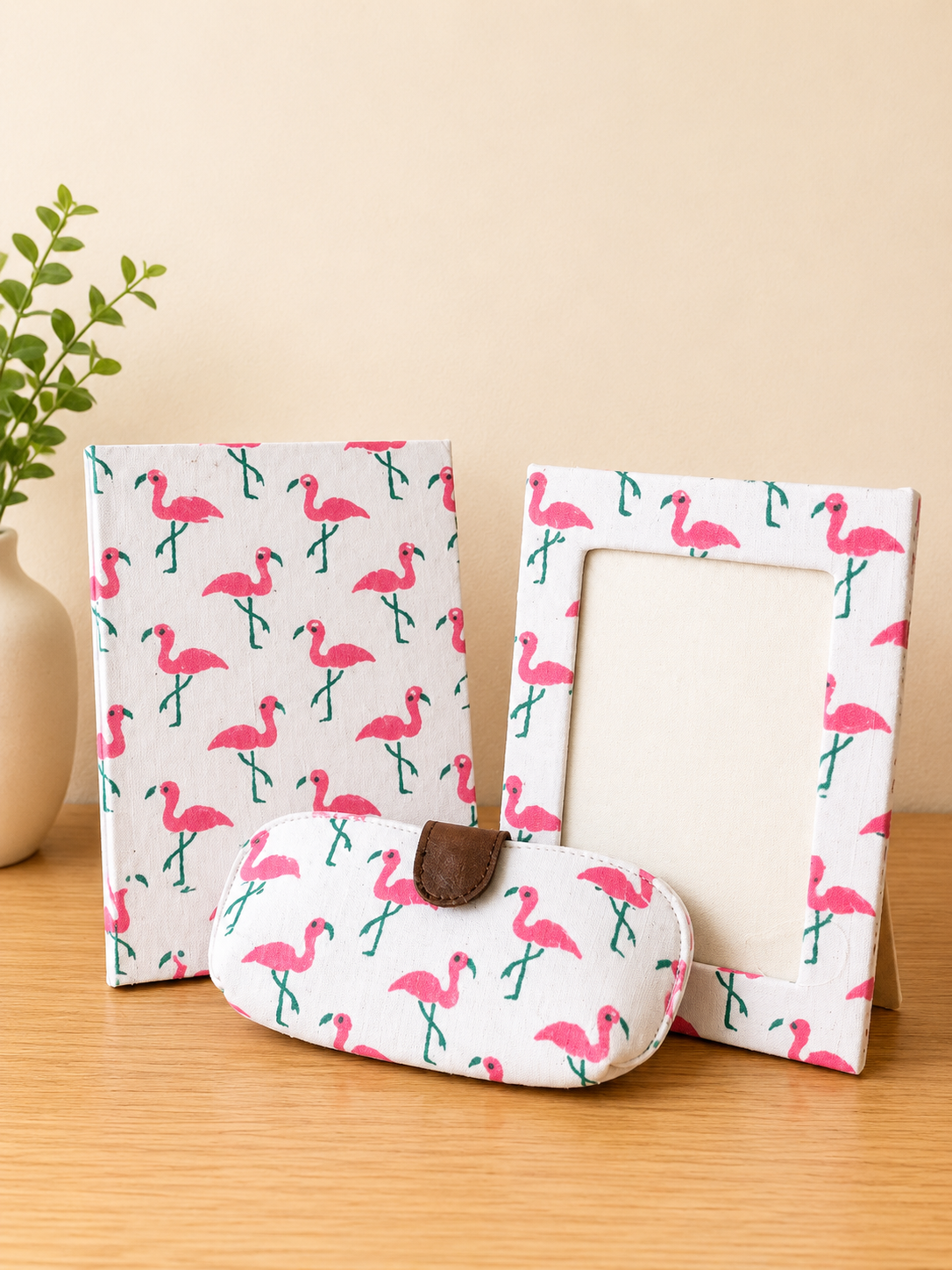 Pink Flamingo Print Cotton Bloom Gift Set – Handcrafted Everyday Essentials (Copy)